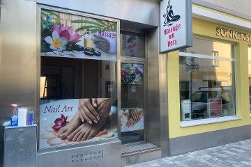 Harmony Nails