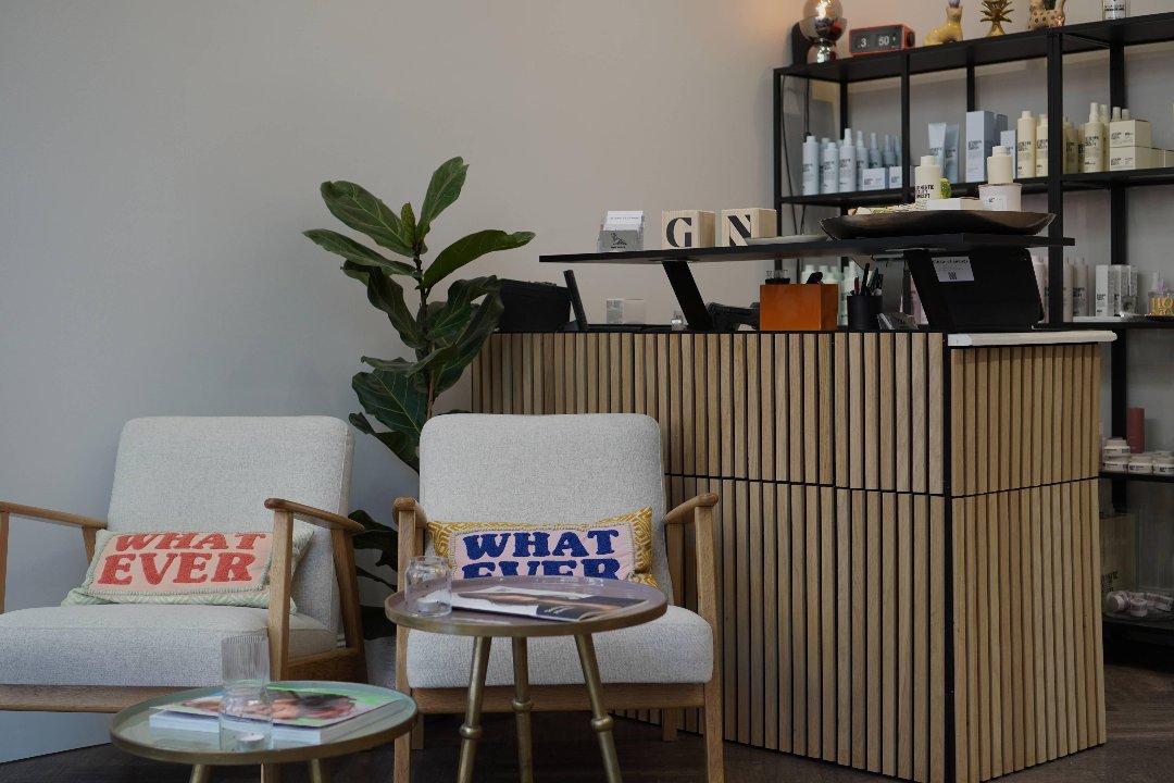 (C)hair of Change by Gabija, Bilker Allee, Düsseldorf