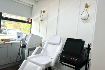 The Beauty Lounge by Ele