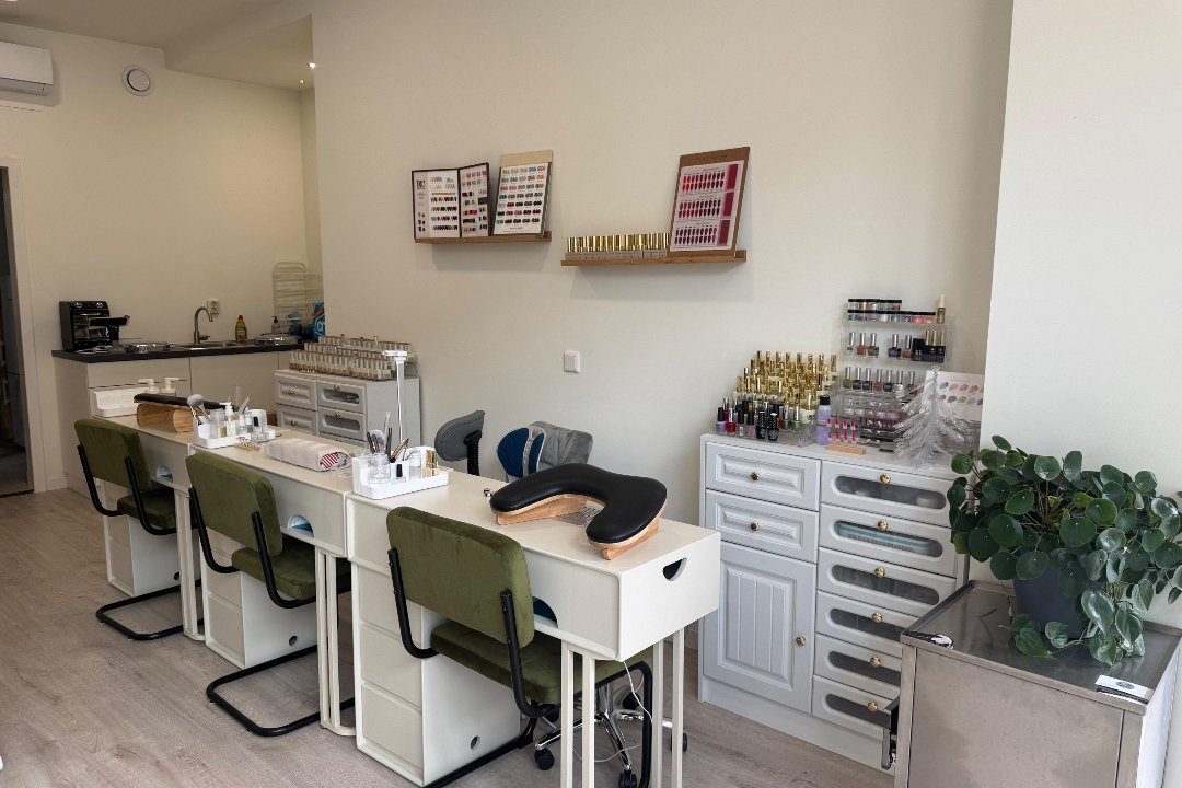 81 Beauty Salon, Utrecht-Noordwest, Utrecht