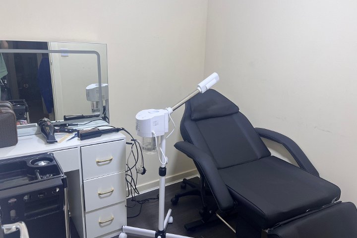 Palm Beach Studio Harlow