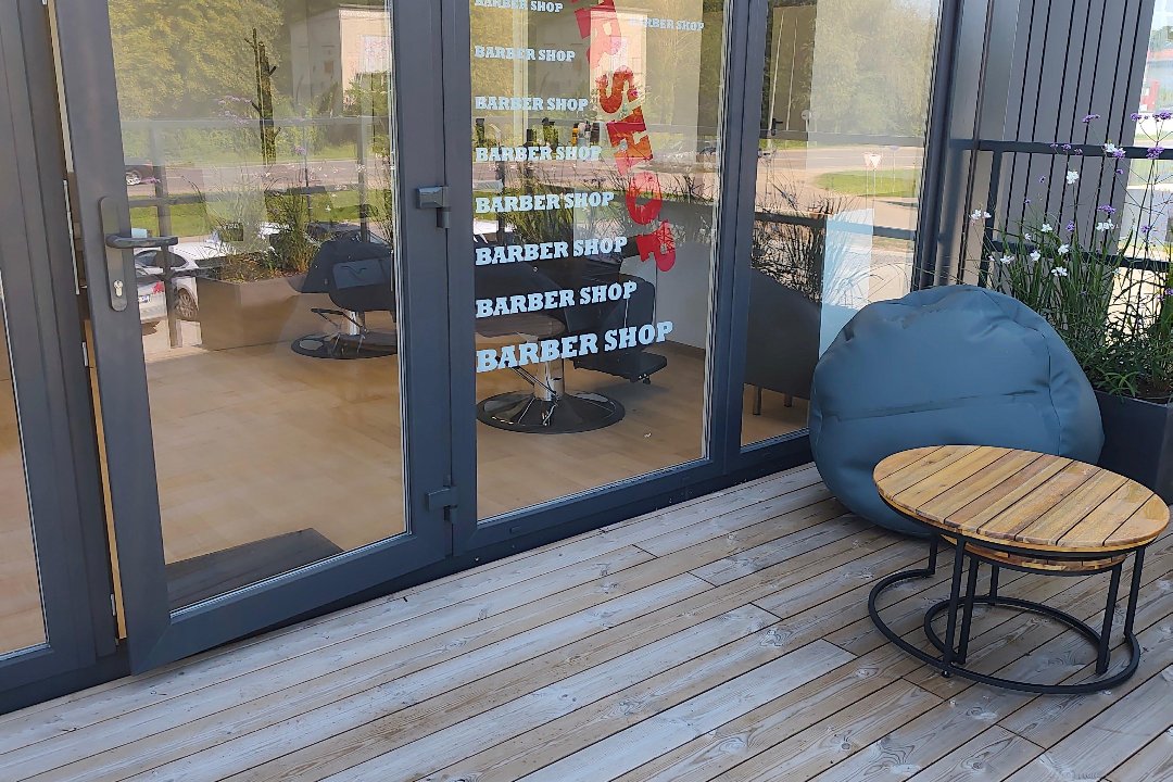 V Men Barber, Eiguliai, Kaunas