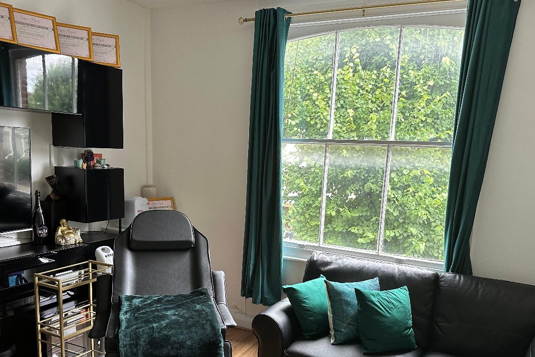 Zeefleek aesthetics, West London, London