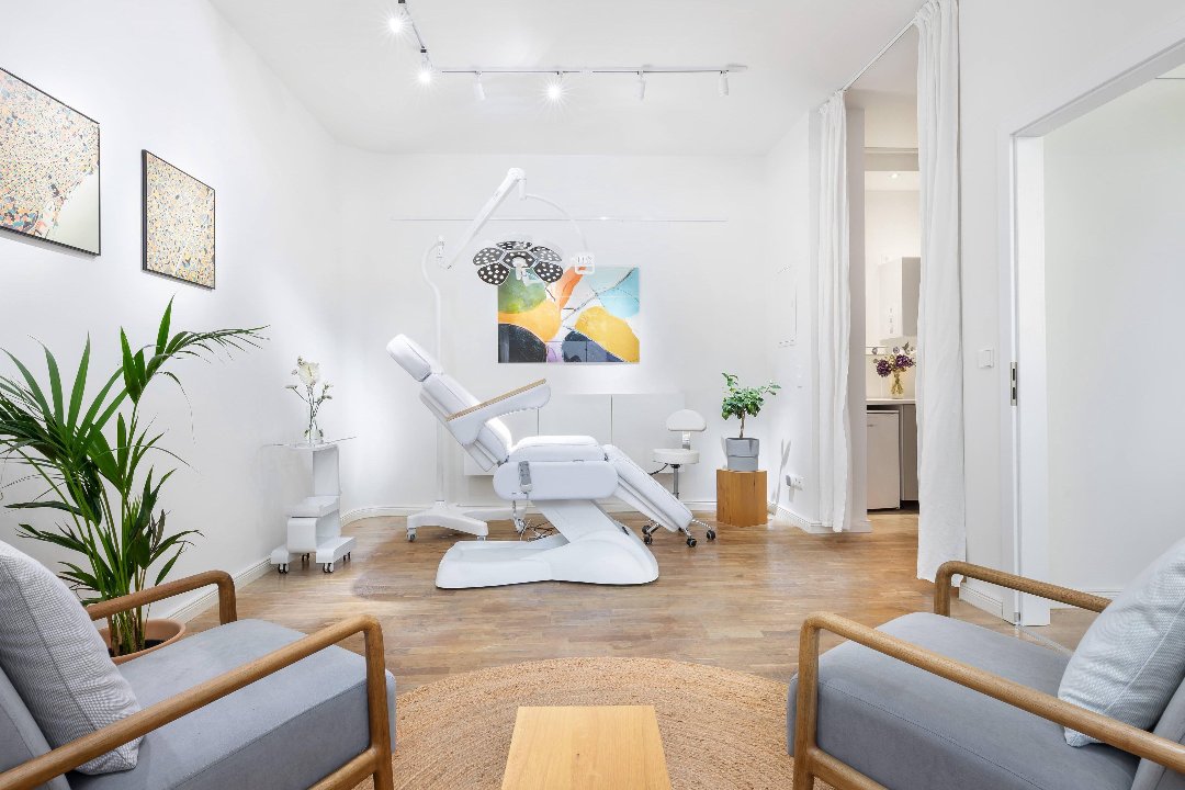 DELIA ~ Holistic Health & Aesthetics, Kudamm, Berlin
