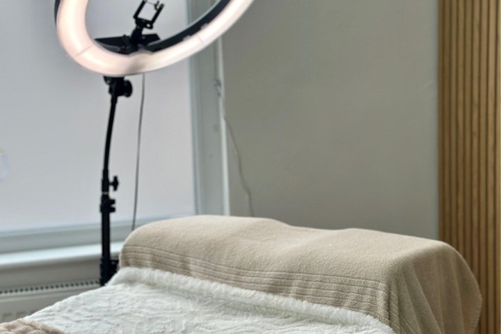 C Beauty Therapy - Sourcils & cils Gildersome - Photo de galerie - OneBooking