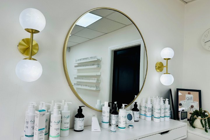 C Beauty Therapy - Sourcils & cils Gildersome - Photo de galerie - OneBooking
