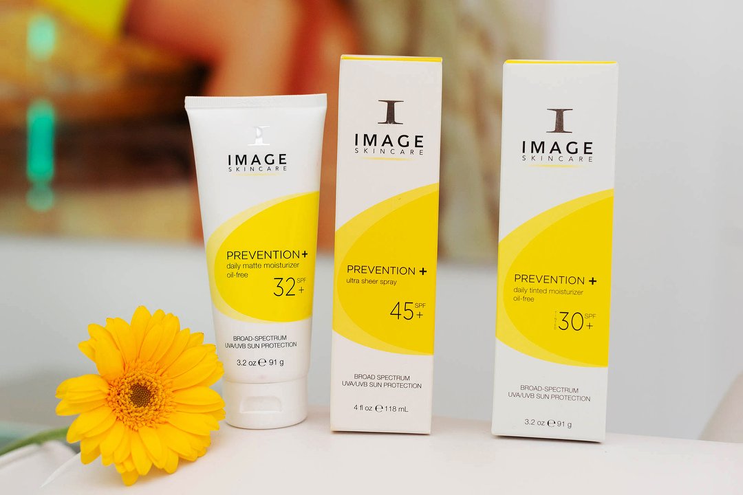 SKIN8: Skincare and Anti-aging Clinic, Kroeten, Breda