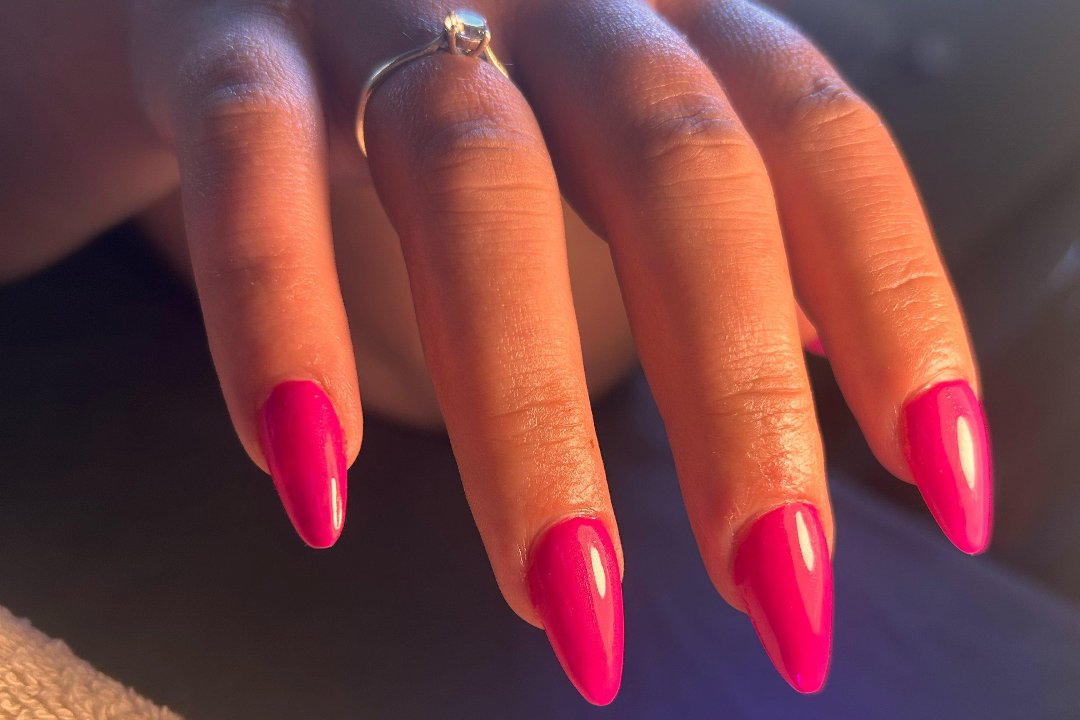 MTNails - Soins de beauté à domicile, Triel-sur-Seine