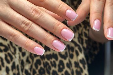 Colorhug Centrum Beauty Studio