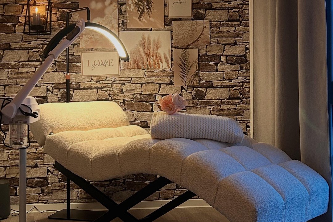 Julia Rüter Kosmetik & Naildesign, Mönchengladbach