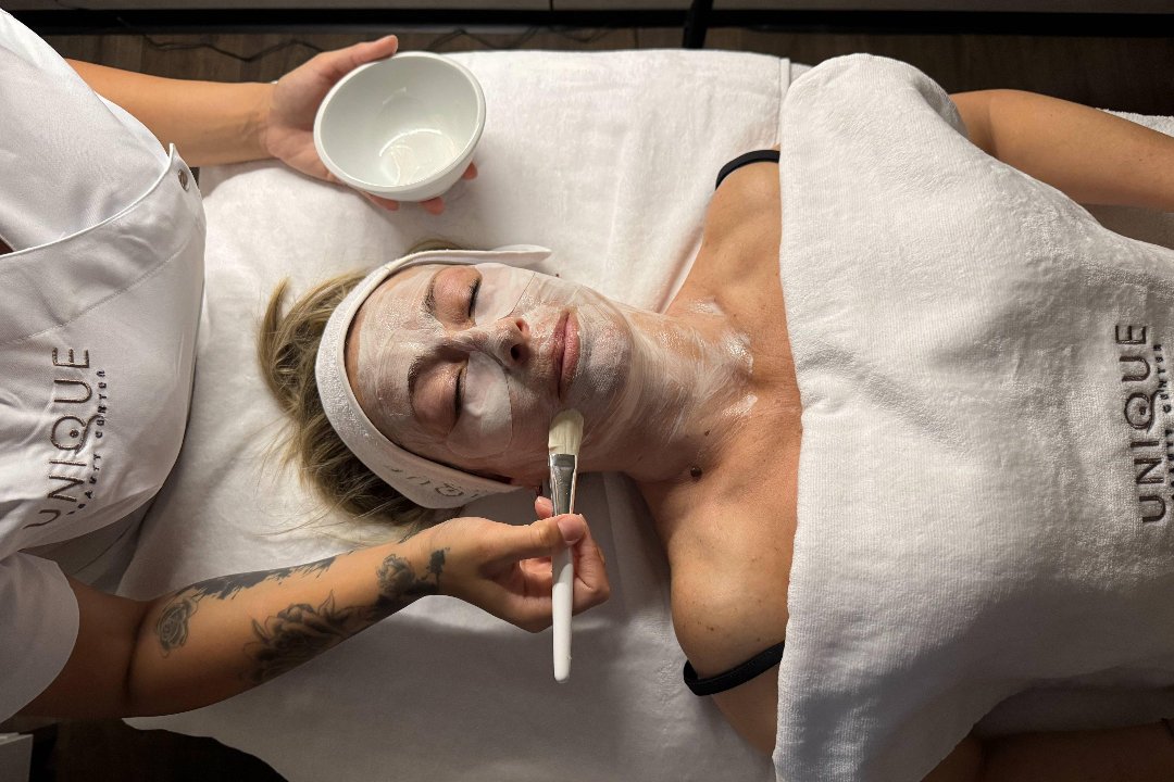 Unique Beauty Center, Locarno