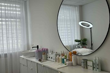 Vittoria Sempre Beauty Artist