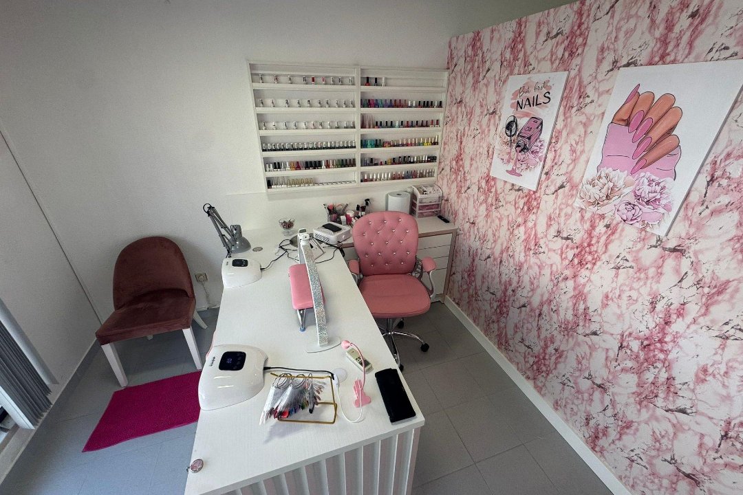 Clau Nails Designer PT, Pinhal Novo, Distrito de Setúbal