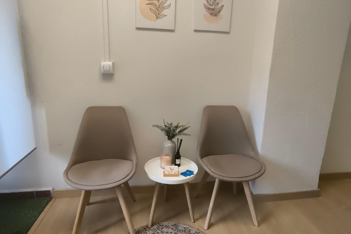 Ana Pérez Beauty Salon - Onglerie Granada - Photo de galerie - OneBooking