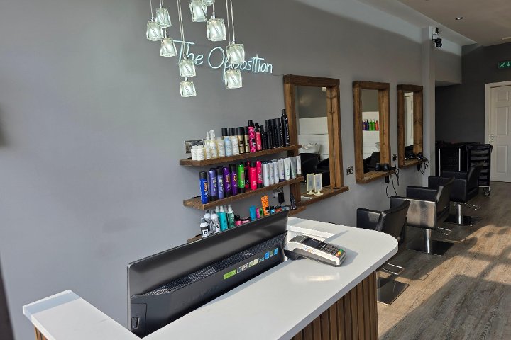 The Opposition Hairdressing - Coiffure Cross Gates - Photo de galerie - OneBooking