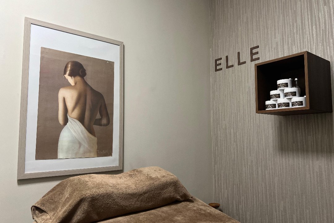 Elle Suite, Uithoorn, Noord-Holland
