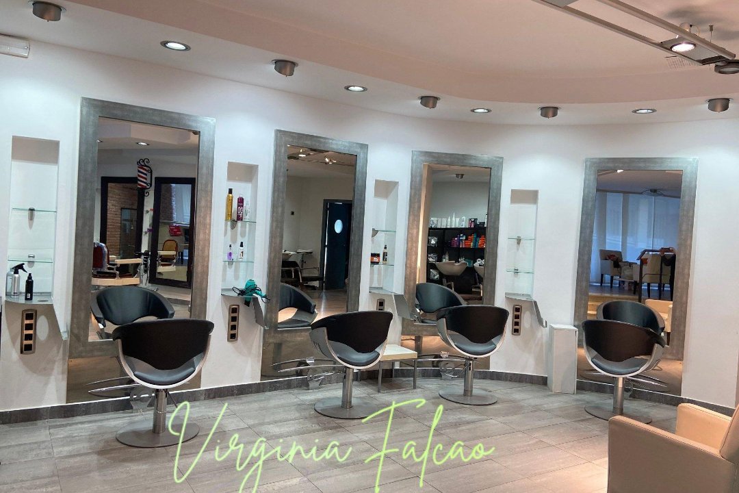Studio de Belleza Virgínia Falcao, Cambrils, Cataluña