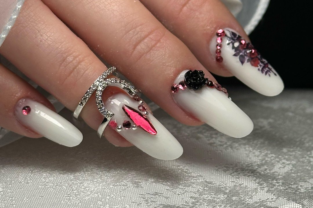 Good Vibes by Elly, Terni