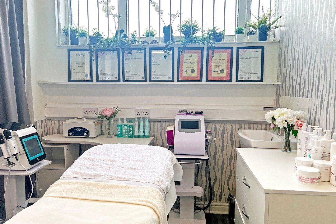 Kavee Beauty & Skincare, Dunstable, Bedfordshire
