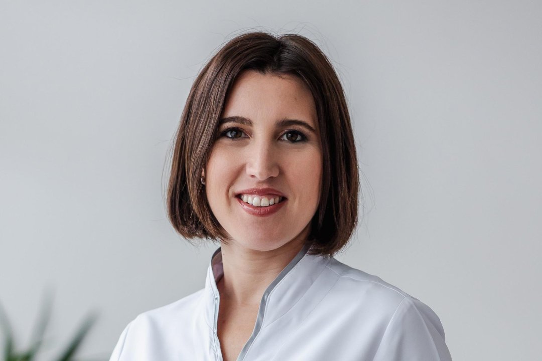 Farmacia Olga Asín - Dermocosmética, Ca n'Aurell, Provincia de Barcelona