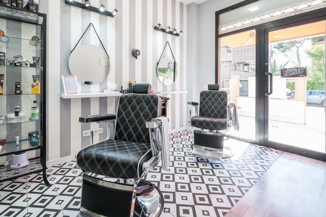STUDIO19 Barbería-Peluquería, Calle de López de Hoyo, Madrid