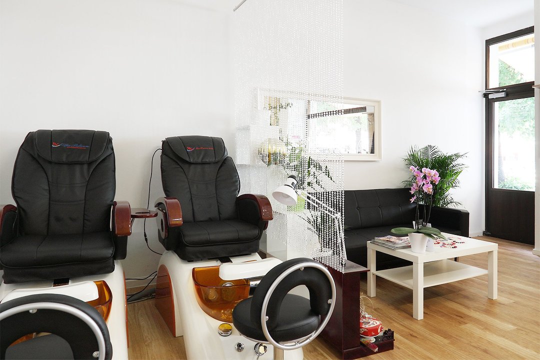 Visagio - Golden Nails, Prenzlauer Berg, Berlin