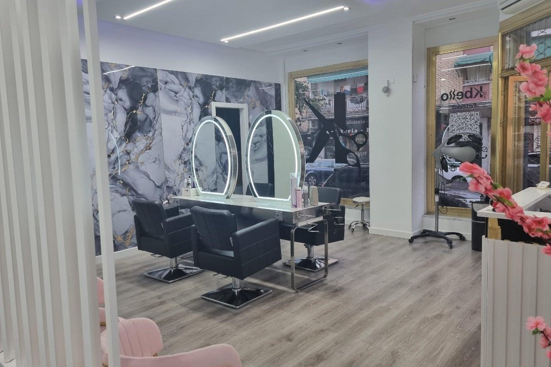 Kbello  Hair Studio, Parla, Comunidad de Madrid