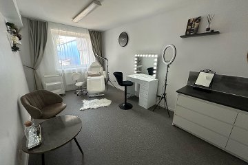 GLO LAB By Juste