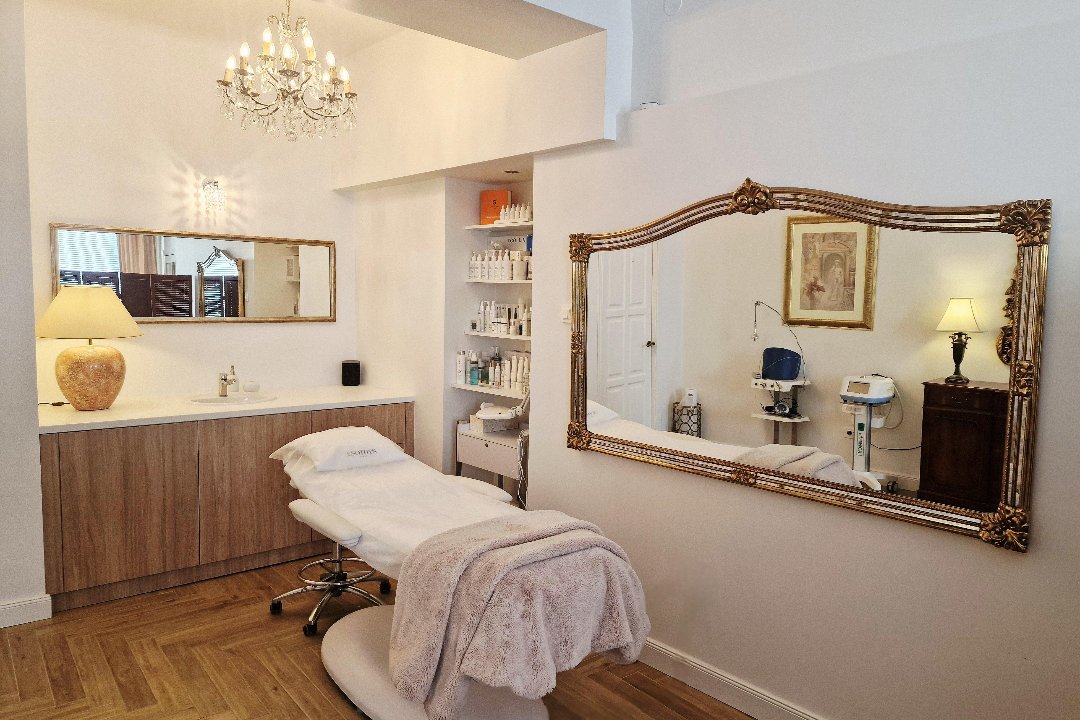 DermaSkin 2002, Mindaugo Maxima, Vilnius