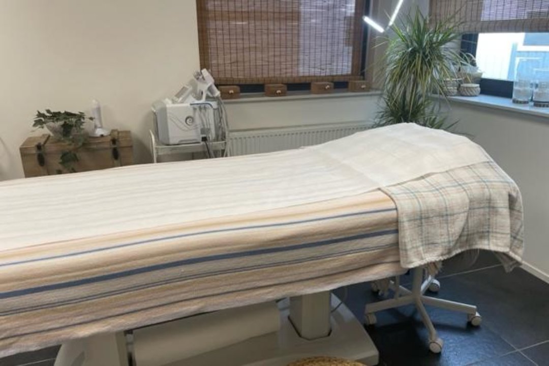 TLC WAX LINE, Helmond, Noord-Brabant
