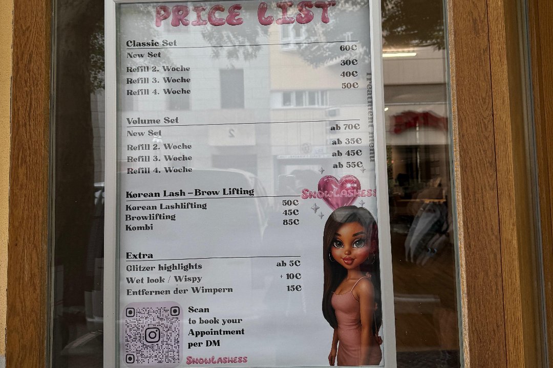 snowlashess, Charlottenburg, Berlin