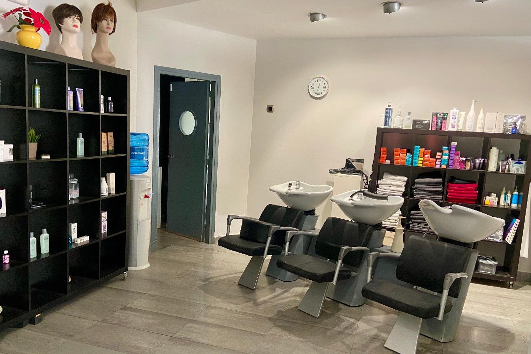 Studio de Belleza Virgínia Falcao, Cambrils, Cataluña