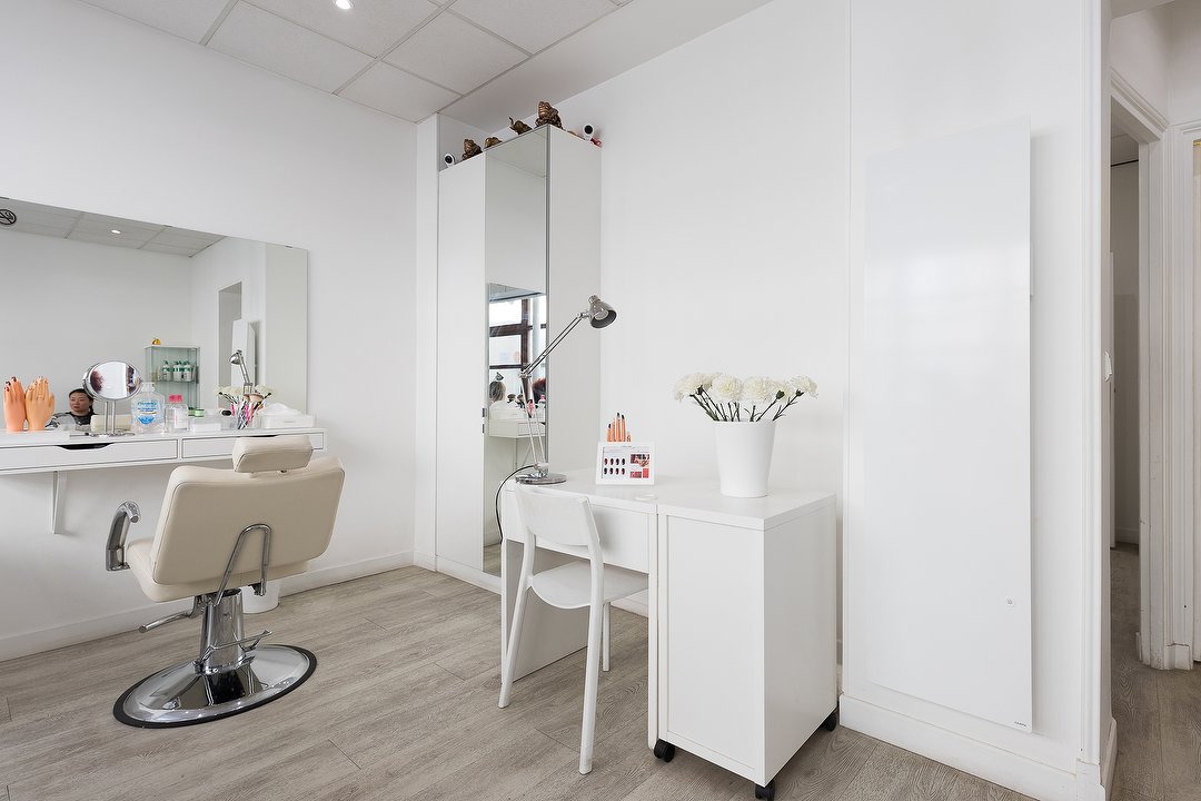 Ô Beauté, Saint-Ouen, Seine-Saint-Denis