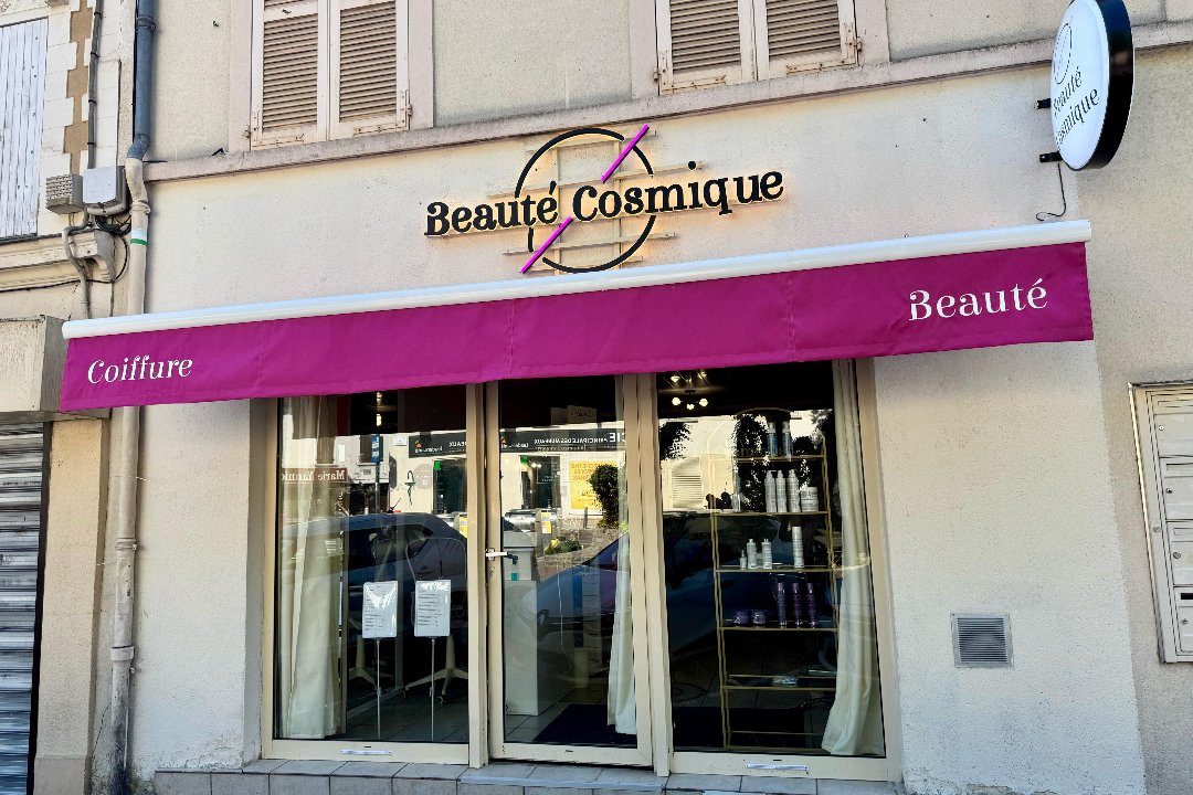 Beauté Cosmique, Les Mureaux, Yvelines