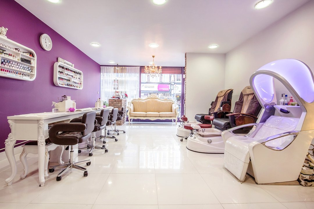 Mystery Beauty Salon, Crouch End, London