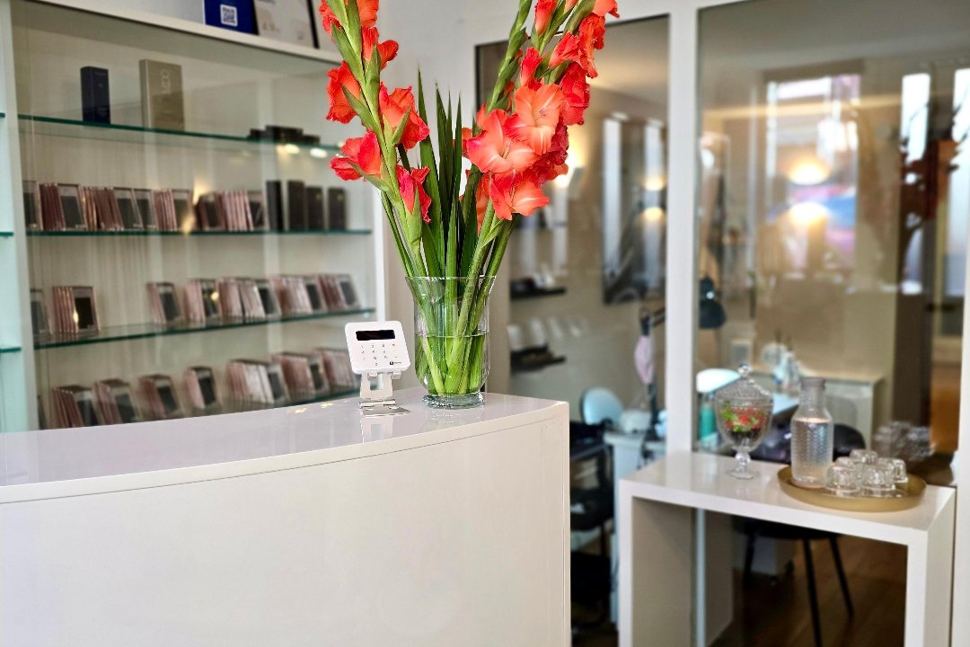 Erra Art of Beauty, Balthasar Floriszstraat, Amsterdam
