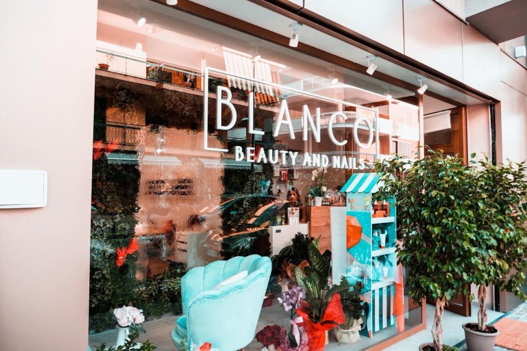 Blanco Beauty and Nails, Nola, Campania