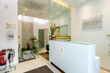 Jackiee Silva Beauty-Brow & Wax Studio