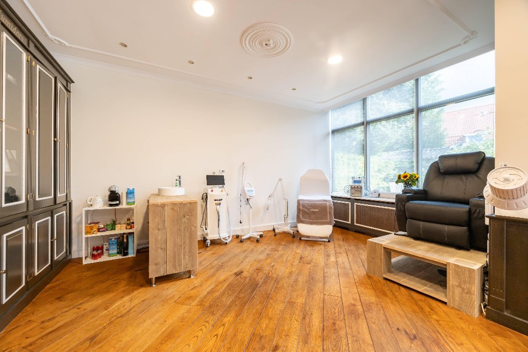 Irina Beauty & Nails, Maarn, Provincie Utrecht
