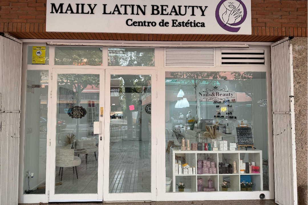 Maily Latin Beauty, Cambrils, Cataluña