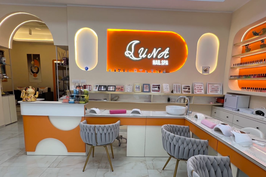 Luna Nail, Via Copernico, Milano