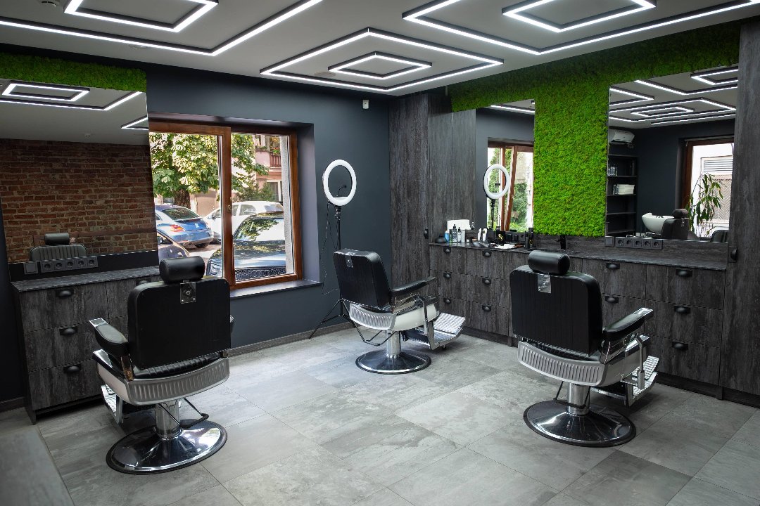 Hooligans Barbershop, Senamiestis, Kaunas