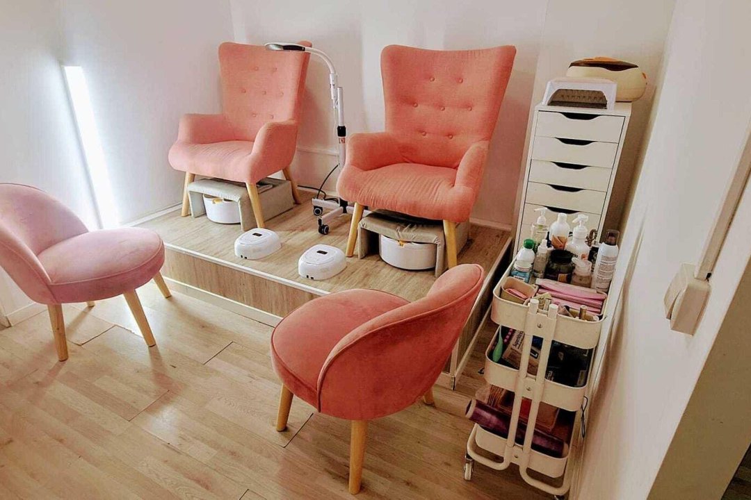 Supreme Barber and Nails, Almendrales, Madrid