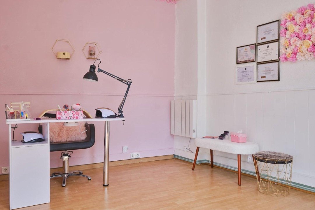 Head Spa & Beauty, Terrenoire Sud, Saint-Etienne