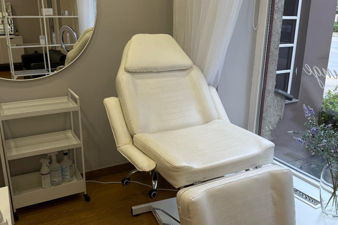 R beauty lounge, Žaliakalnis, Kaunas