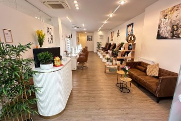 Lisa Beauty Center