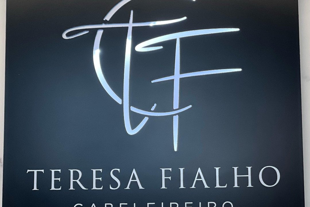 Teresa Fialho Cabeleireiro, Bairro de São Vicente, Lisboa