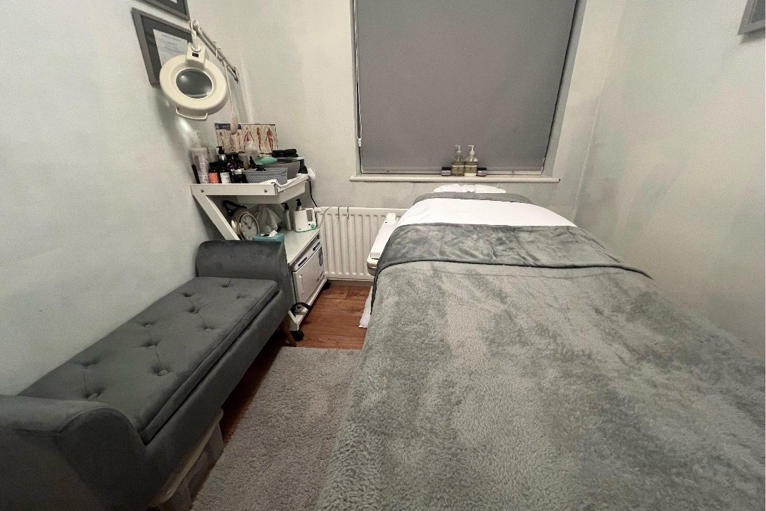 Art of Comfort - Ladies' Only, Leyton Midland Road, London