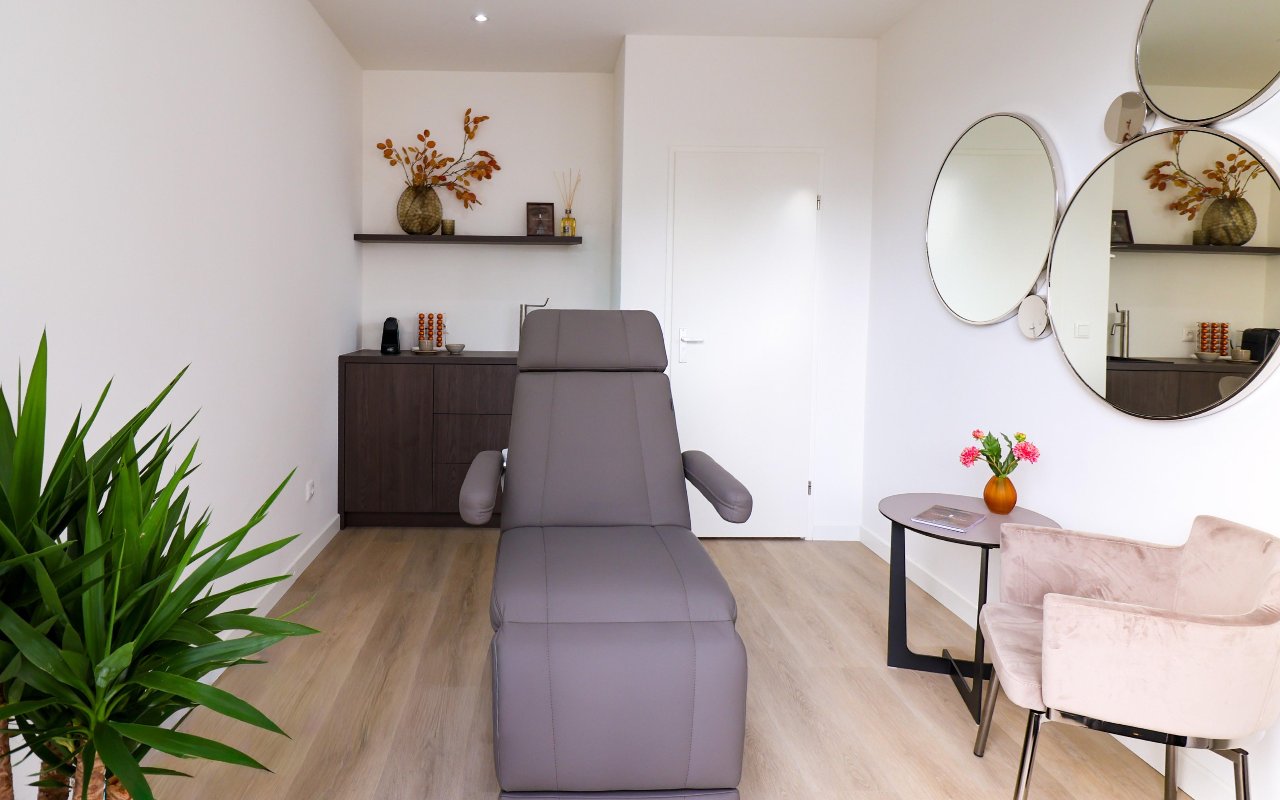 Interieur van Lev Brows Clinic in Badhoevedorp