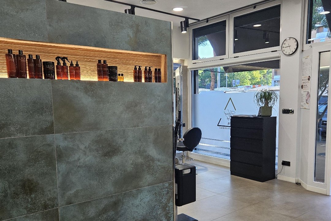 Salone Bio Naturale head &Hands Spa, Bufalotta, Roma